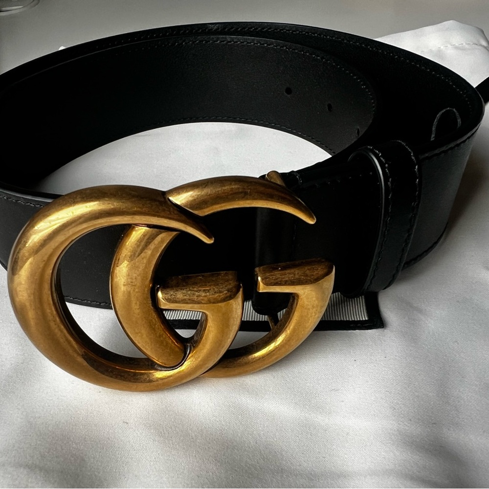 Gucci Black and Gold Women's Belt